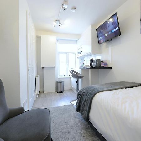 Stylish Studios By Luxestays Shepherds Bush Londres Exterior foto