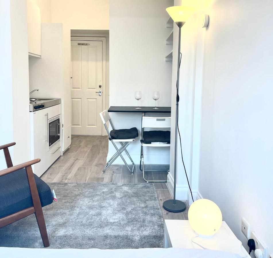 Stylish Studios By Luxestays Shepherds Bush Londres Exterior foto