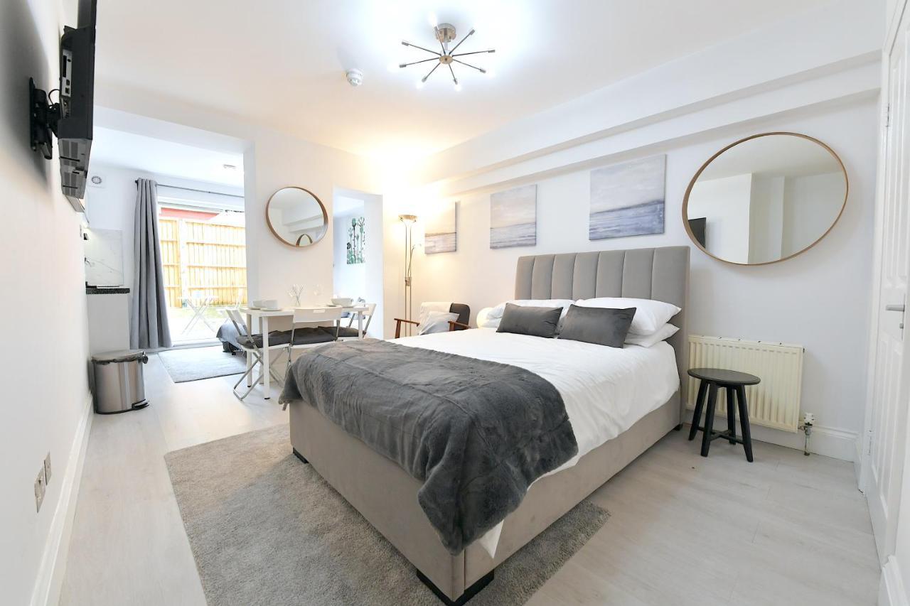 Stylish Studios By Luxestays Shepherds Bush Londres Exterior foto