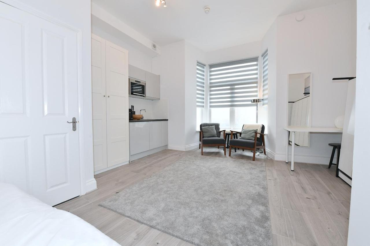 Stylish Studios By Luxestays Shepherds Bush Londres Exterior foto