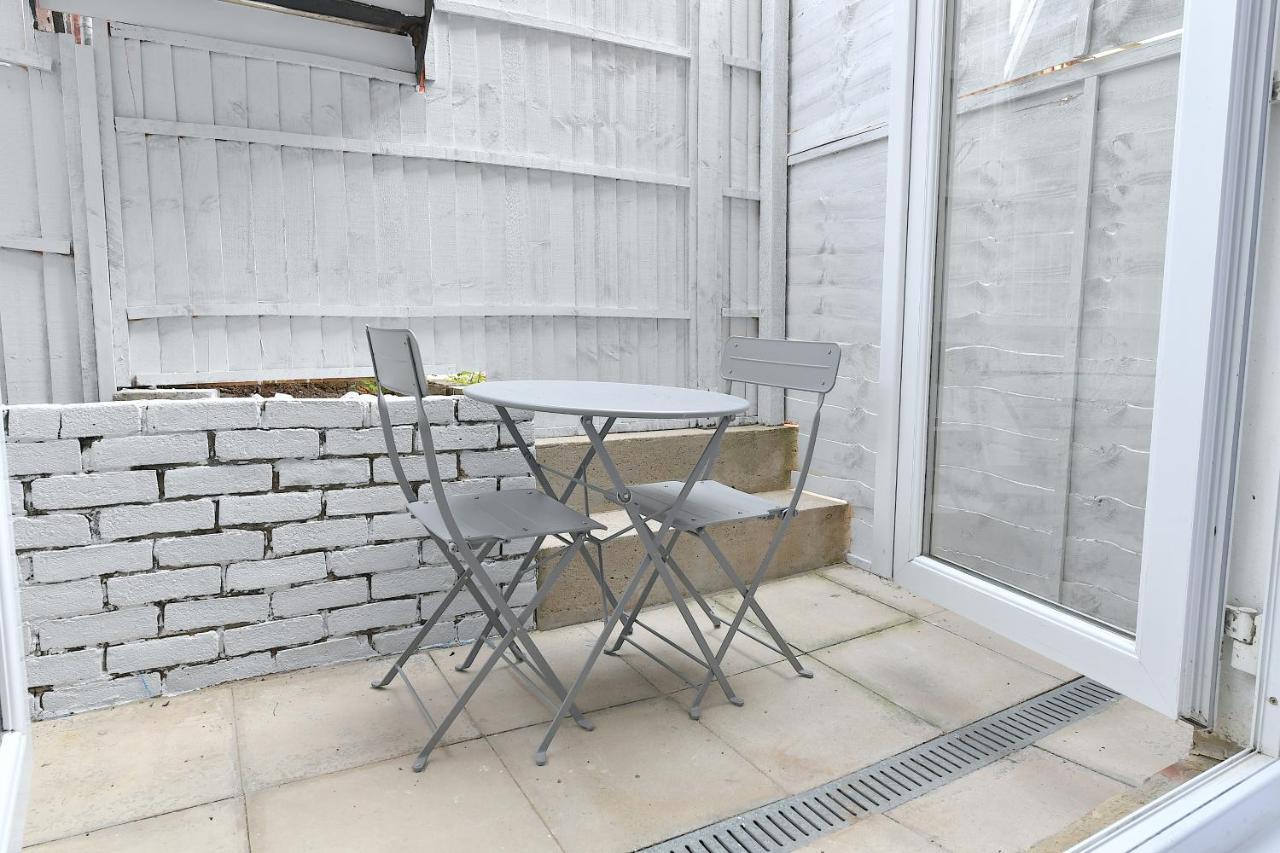 Stylish Studios By Luxestays Shepherds Bush Londres Exterior foto