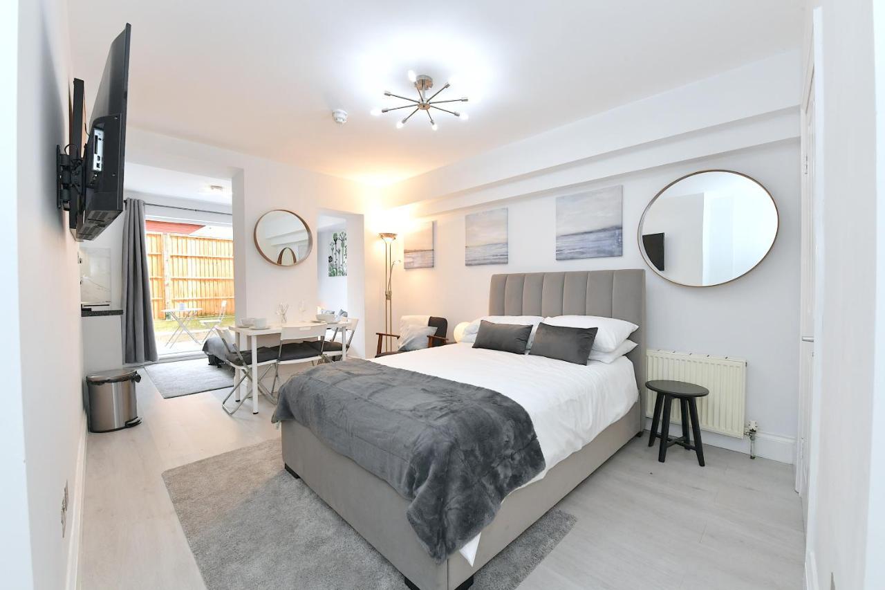 Stylish Studios By Luxestays Shepherds Bush Londres Exterior foto