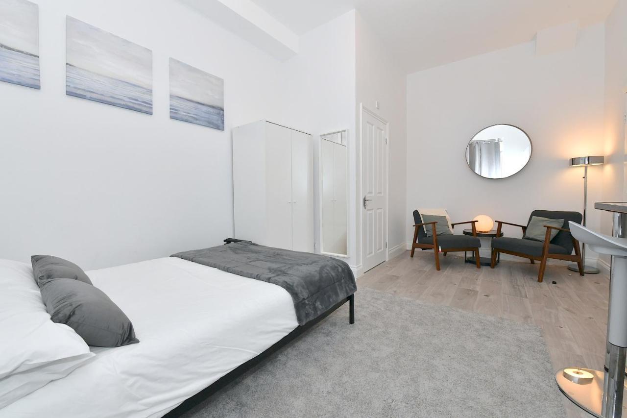 Stylish Studios By Luxestays Shepherds Bush Londres Exterior foto