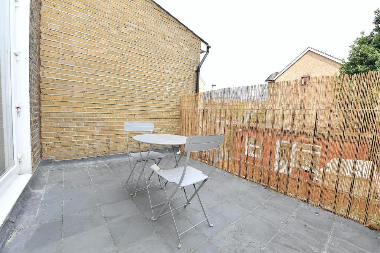 Stylish Studios By Luxestays Shepherds Bush Londres Exterior foto