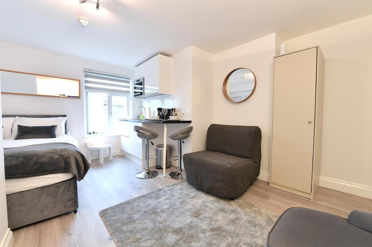 Stylish Studios By Luxestays Shepherds Bush Londres Exterior foto