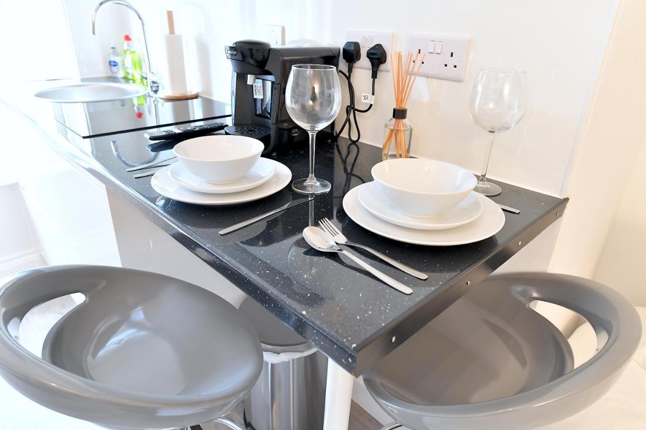 Stylish Studios By Luxestays Shepherds Bush Londres Exterior foto