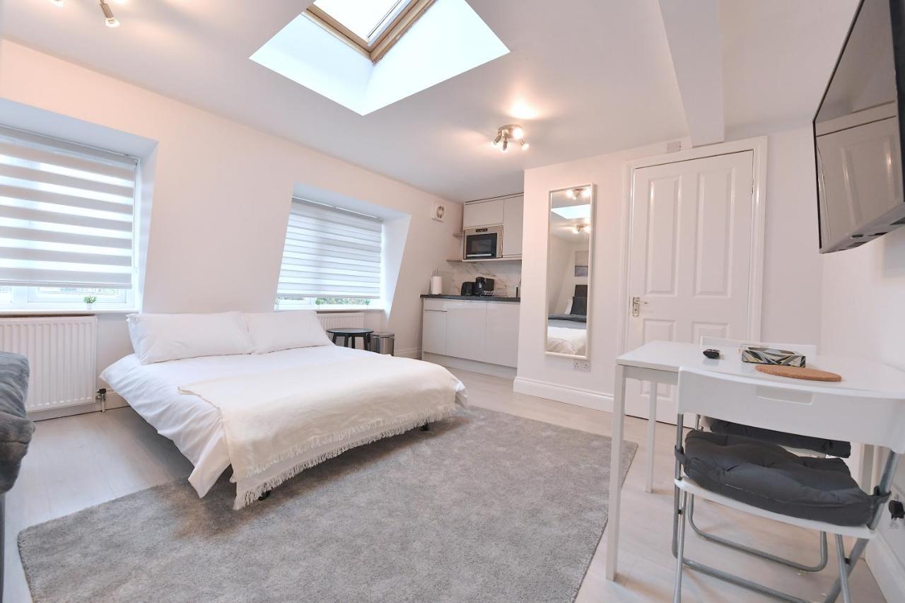Stylish Studios By Luxestays Shepherds Bush Londres Exterior foto