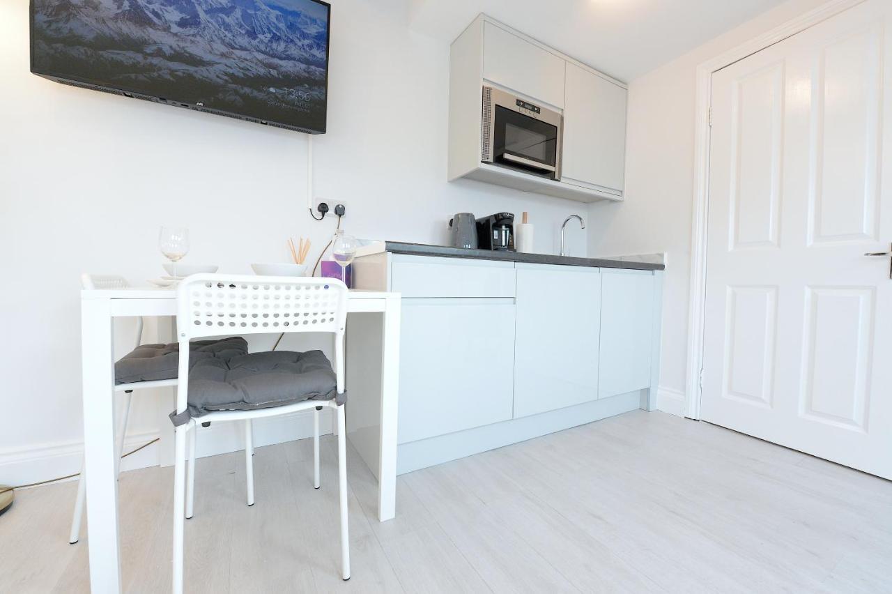 Stylish Studios By Luxestays Shepherds Bush Londres Exterior foto
